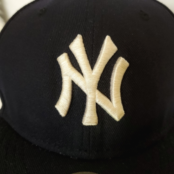 New York yankee New Era 59fifty Cooperstown cap - Picture 2 of 8